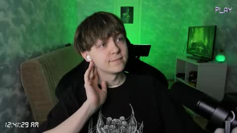 lynxy online show from October 11, 9:41 pm