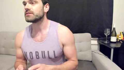 Snapshot of chasemason20 chatting on February 6, 2:22 am Onlyfans chasingfit Instagram the arguer Twitter chasingfitOF online show from February 6, 2:22 am