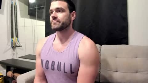 Snapshot of chasemason20 chatting on January 13, 1:23 am Onlyfans chasingfit Instagram the arguer Twitter chasingfitOF online show from January 13, 1:23 am