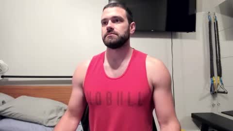 Snapshot of chasemason20 chatting on January 7, 2:22 am Onlyfans chasingfit Instagram the arguer Twitter chasingfitOF online show from January 7, 2:22 am
