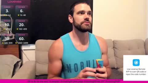Snapshot of chasemason20 chatting on October 3, 9:31 pm Onlyfans chasingfit Instagram the arguer Twitter chasingfitOF online show from October 3, 9:31 pm