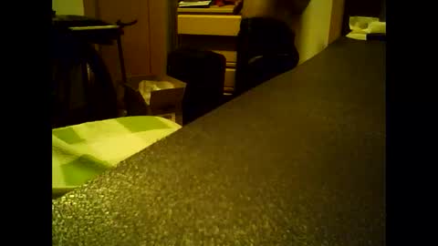 chendlerer online show from November 23, 6:30 pm