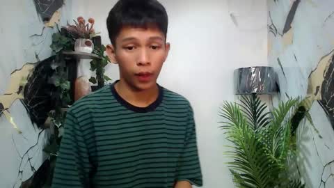 chick_renz online show from October 2, 8:35 pm