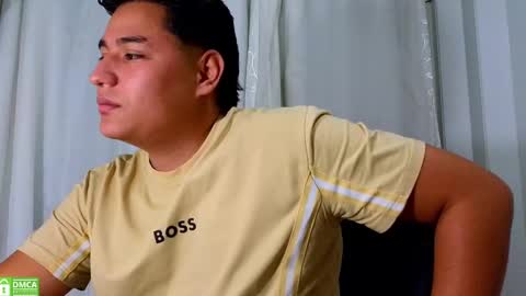 chiinesse_latino15 online show from September 17, 4:35 am