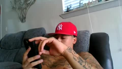 CHINO online show from January 17, 6:25 pm