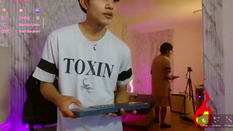 chos_tay online show from July 4, 11:57 am