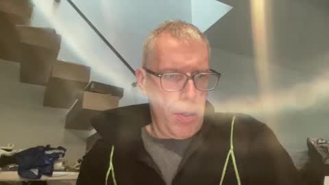 choupipat1 online show from March 10, 7:03 am