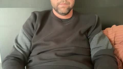 Snapshot of chris13abcd chatting on October 4, 3:28 pm chris13abcd online show from October 4, 3:28 pm