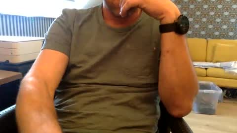 Snapshot of chris13abcd chatting on January 26, 1:36 pm chris13abcd online show from January 26, 1:36 pm