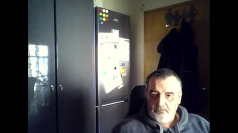 Snapshot of chris250268 chatting on February 1, 10:37 am Chris online show from February 1, 10:37 am