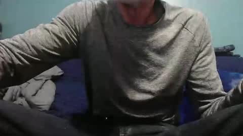 chris526520 online show from March 4, 11:50 am