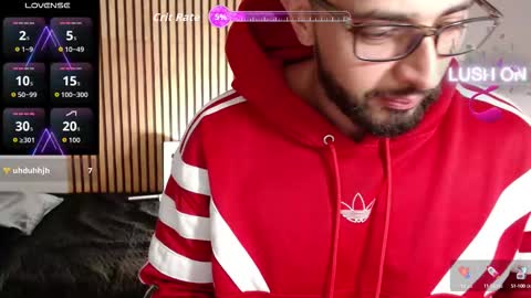 cris         Twitter magnum101010 insta magnumc20 online show from October 6, 12:37 am