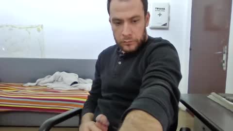 Snapshot of chrisfilip chatting on February 22, 12:29 pm Chris online show from February 22, 12:29 pm