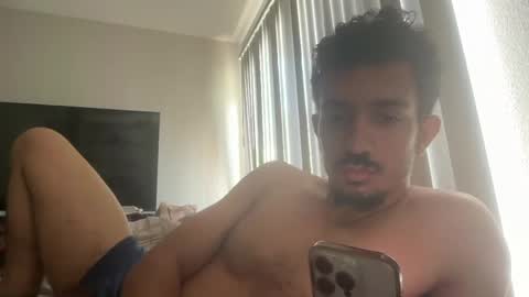chrislover2125 online show from May 15, 1:41 pm
