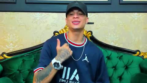 Chris online show from October 13, 11:38 am