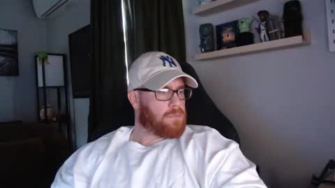 chrismg89 online show from September 24, 5:11 pm