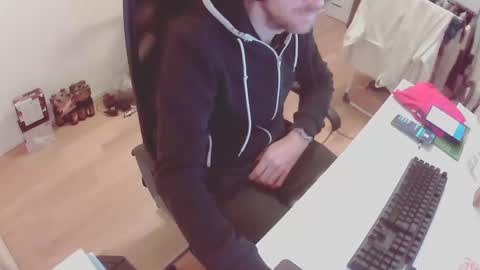 chrissoxx online show from December 16, 11:50 pm