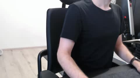 christianblck online show from December 22, 1:30 pm