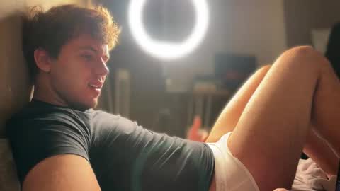 Christopher online show from October 25, 1:07 am