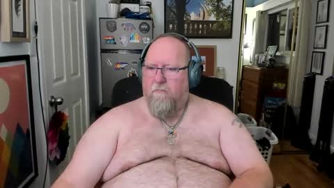 Chubby online show from October 4, 3:33 am