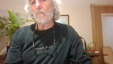 chuck354139 online show from January 20, 2:01 am