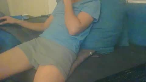 Snapshot of cig44063 chatting on September 27, 6:39 pm LO11 online show from September 27, 6:39 pm