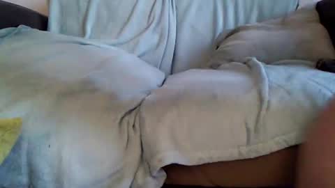Snapshot of ckb54 chatting on December 14, 12:01 pm Ckb54 old online show from December 14, 12:01 pm