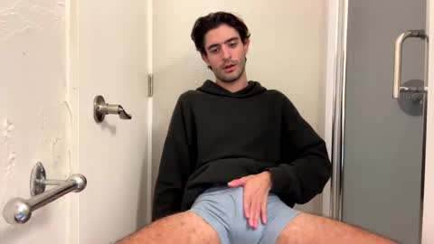 ckeefer96 online show from December 1, 10:46 pm