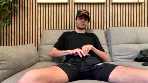 ckeefer96 online show from March 20, 12:14 am