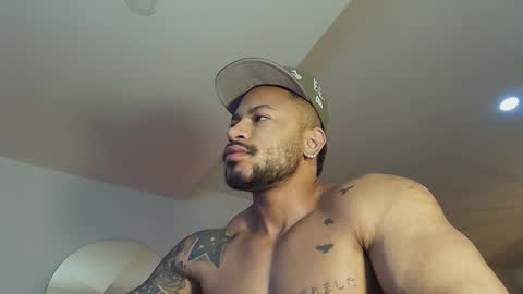 clark_strong online show from December 14, 11:17 am