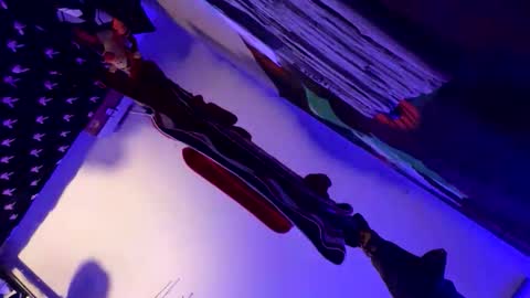 clarkshammer95 online show from November 19, 10:31 pm