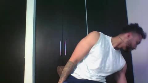 Clay online show from April 18, 9:47 pm