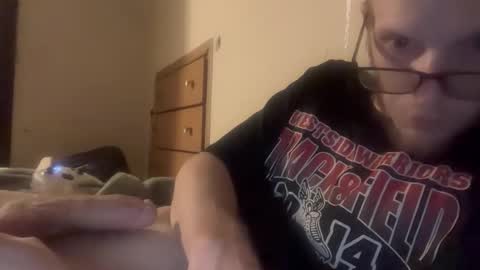 cleatus27 online show from May 17, 3:58 am