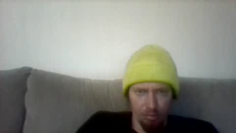 Snapshot of cloudyystarr666 chatting on January 31, 2:37 am cloudyystarr666 online show from January 31, 2:37 am