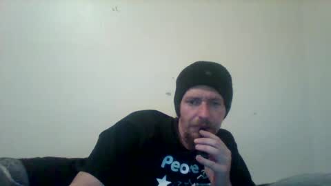 Snapshot of cloudyystarr666 chatting on February 25, 7:42 am cloudyystarr666 online show from February 25, 7:42 am