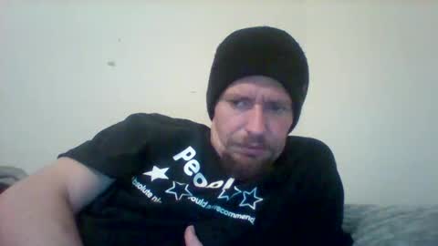 Snapshot of cloudyystarr666 chatting on February 25, 10:39 pm cloudyystarr666 online show from February 25, 10:39 pm