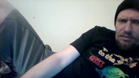 Snapshot of cloudyystarr666 chatting on February 13, 4:39 pm cloudyystarr666 online show from February 13, 4:39 pm