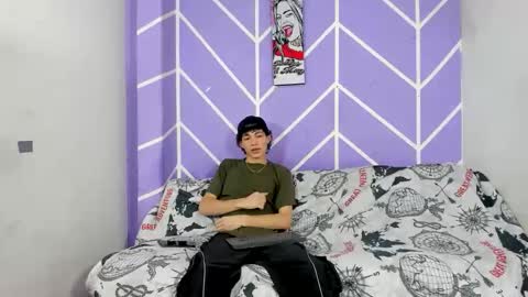 club_latinboys online show from October 10, 7:51 pm