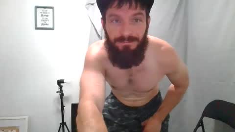 Maxxdieselx69 online show from February 22, 11:44 am