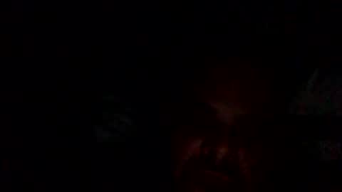 Snapshot of clubtm002 chatting on December 18, 5:15 am clubtm002 online show from December 18, 5:15 am