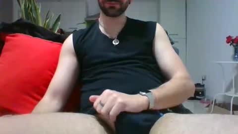 . online show from April 22, 7:40 pm