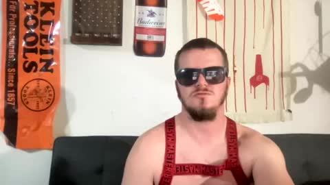 codyisback69 online show from March 14, 9:11 pm