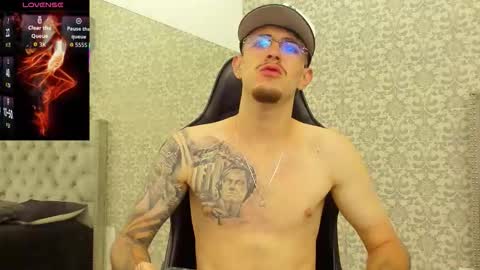 Cody Walker online show from November 8, 11:52 pm