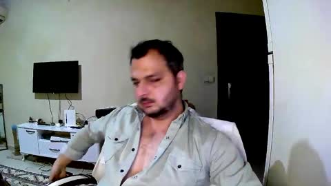 Snapshot of coldskull15 chatting on February 19, 9:58 pm coldskull15 online show from February 19, 9:58 pm