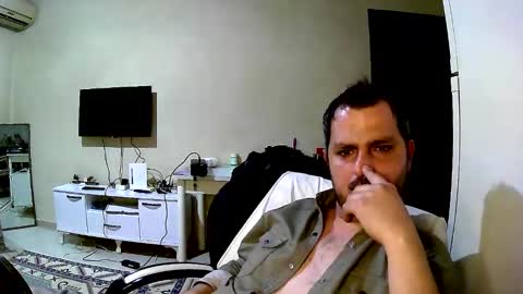 Snapshot of coldskull15 chatting on February 17, 7:53 pm coldskull15 online show from February 17, 7:53 pm