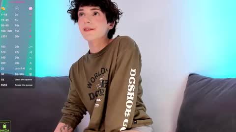 COLE online show from October 8, 9:08 pm