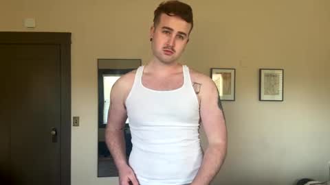 Snapshot of collegeboy417 chatting on March 7, 12:26 am collegeboy417 online show from March 7, 12:26 am