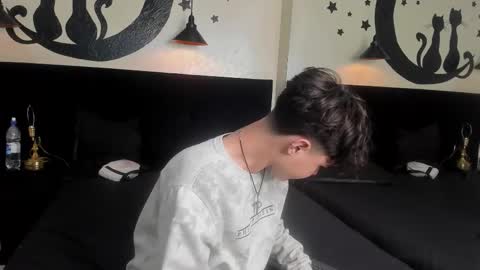 collinstone online show from November 10, 7:08 pm