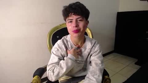 collinstone online show from October 17, 4:55 pm