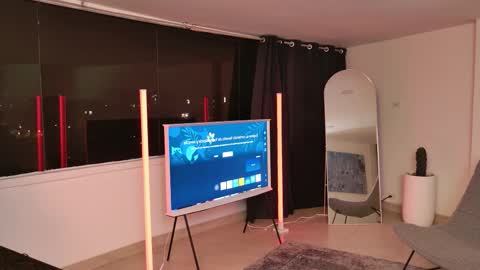 Jhoan online show from October 21, 3:31 am